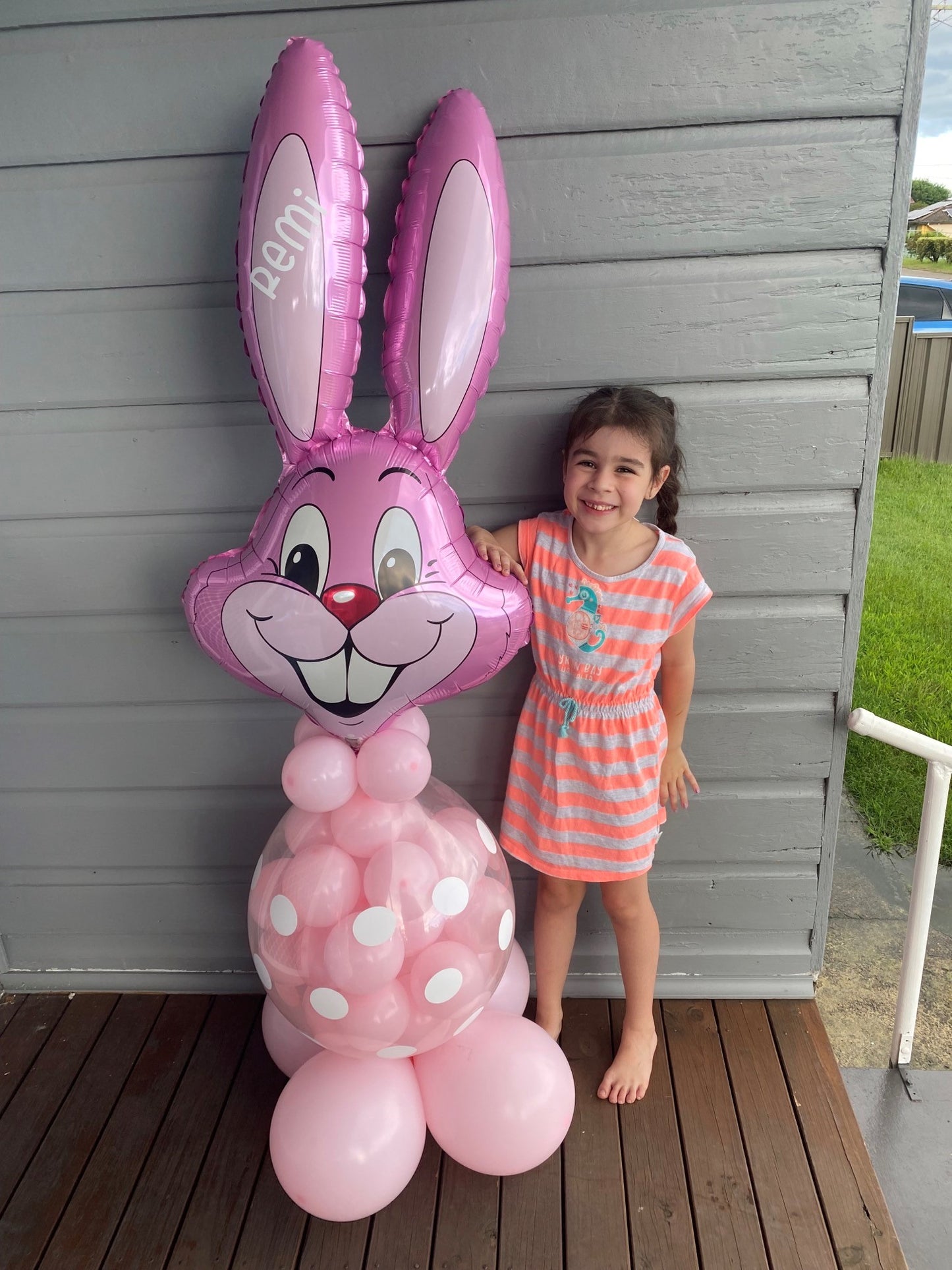 ***Pre-order*** Easter Bunny Pop Me Balloon